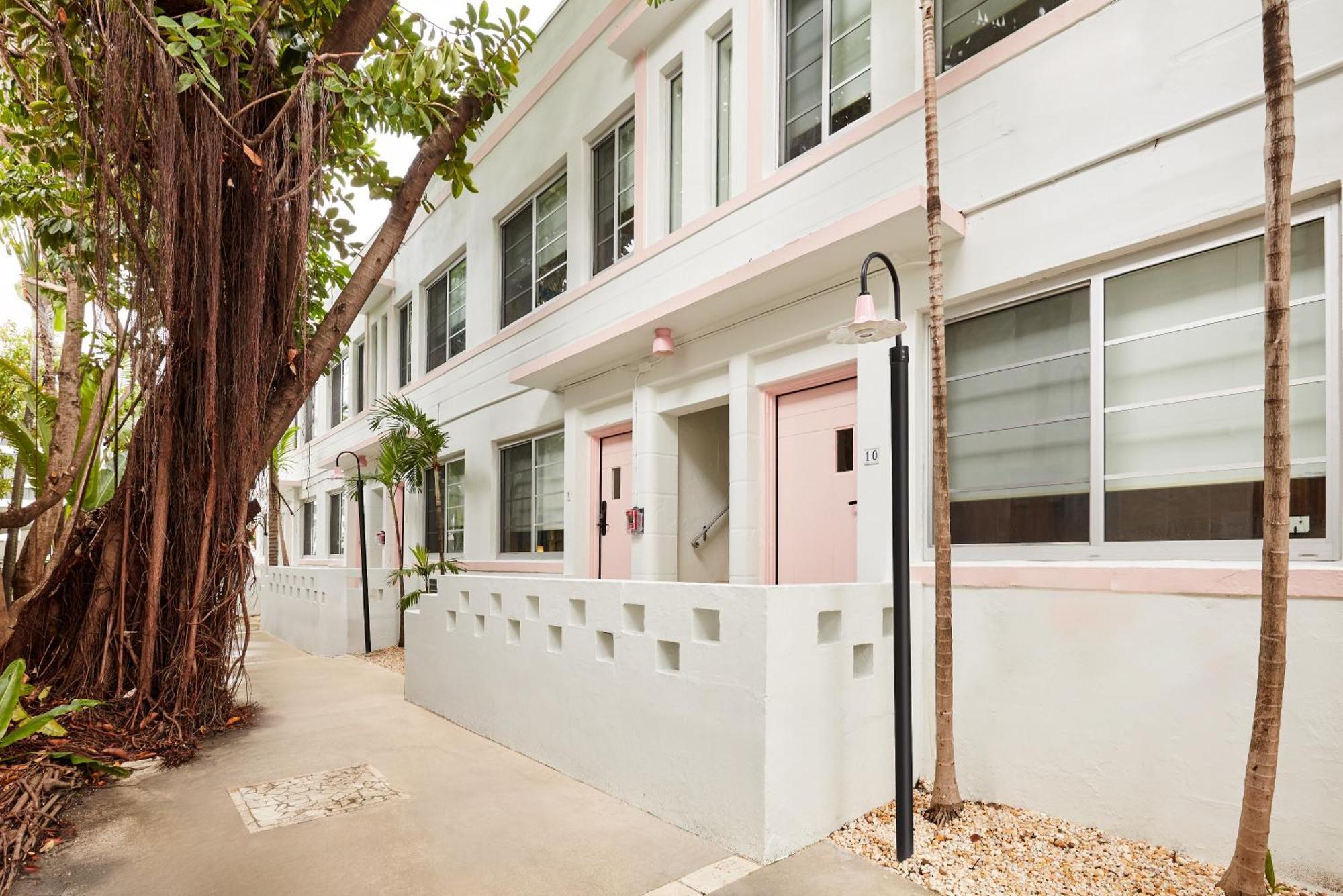 Pantera Rosa Miami Beach Exterior foto